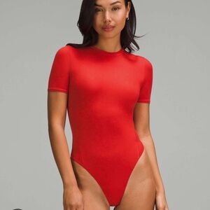 Lululemon Wundermost ultra soft Nulu short sleeve Crew thong bodysuit